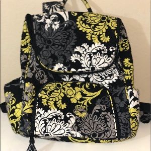 Vera Bradley Backpack💚🤍🖤
